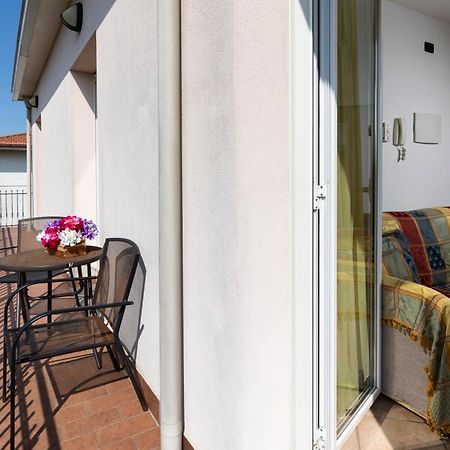 Residence Tre Trilo&Suites Rímini Exterior foto