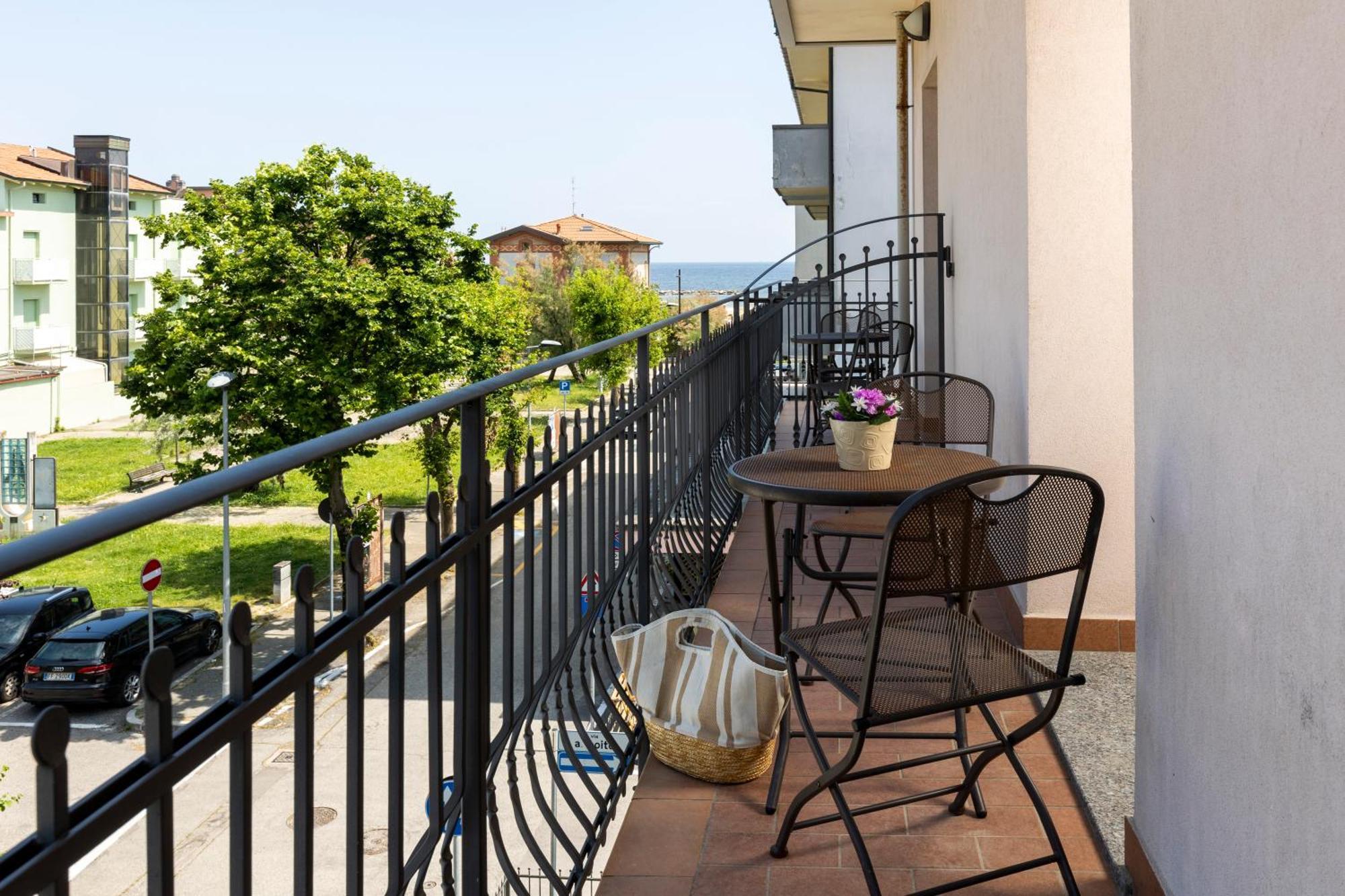Residence Tre Trilo&Suites Rímini Exterior foto
